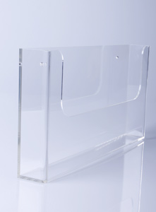 與迪多亞克力展示合作，我們相信業(yè)績(jī)一定會(huì)提升